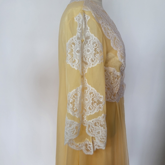 Vintage | Made in Italy nightgown - Picture 14 of 15